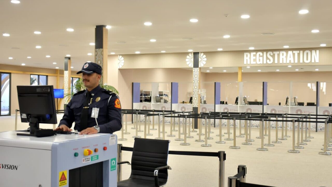 توقيف مواطن غاني مبحوث عنه دوليا من قبل القضاء الأمريكي بمطار محمد الخامس الدولي
